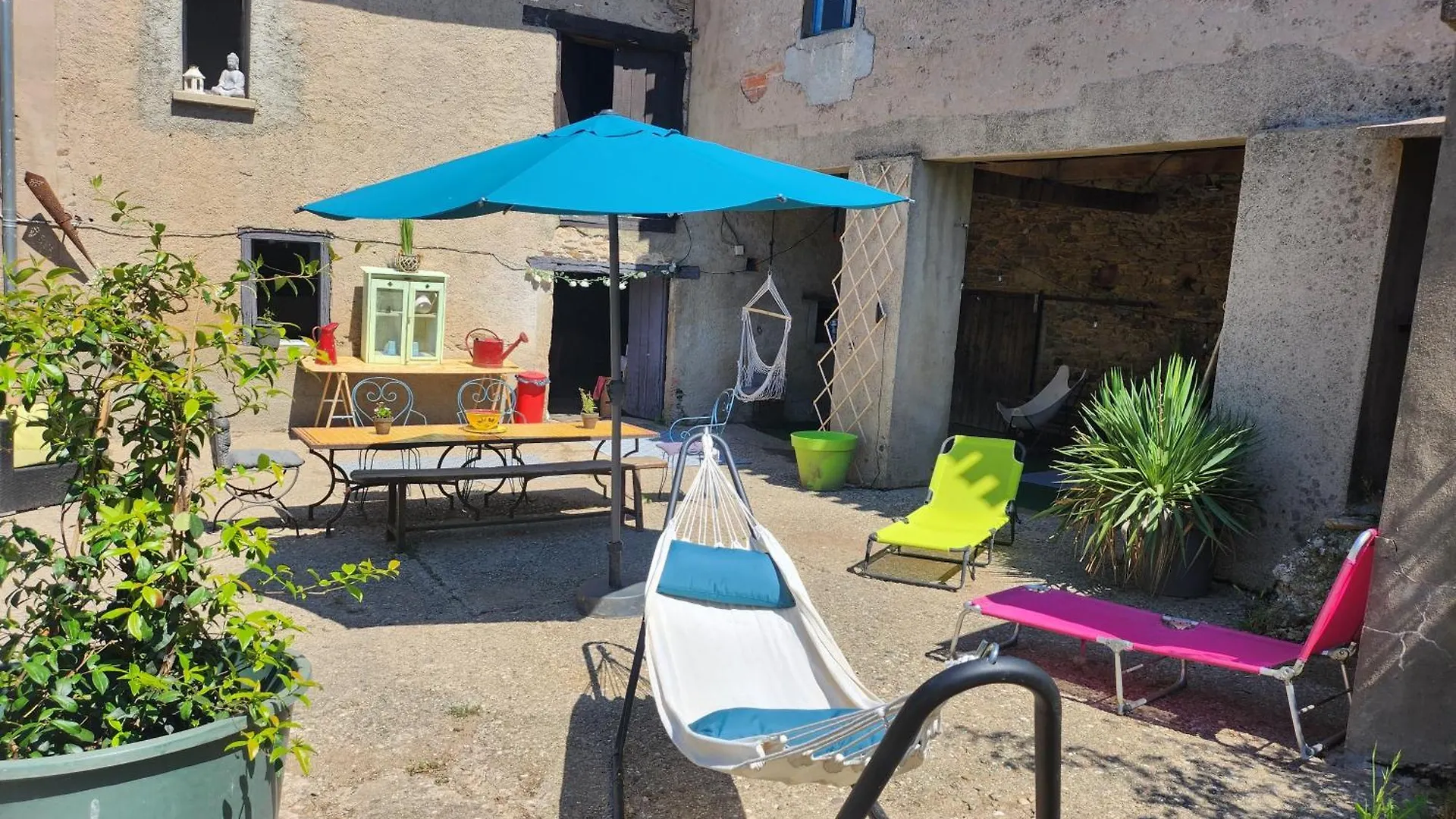 Atypique Combi Hotel Teillet  0*, Teillet (Tarn)
