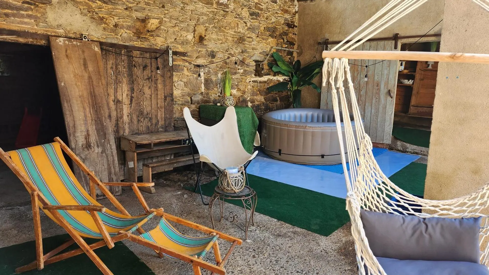 Atypique Combi Hotel Teillet